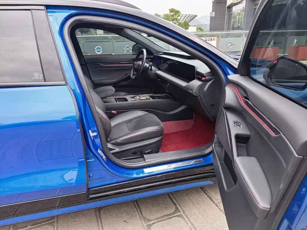 Ford Evos — миниатюра 18