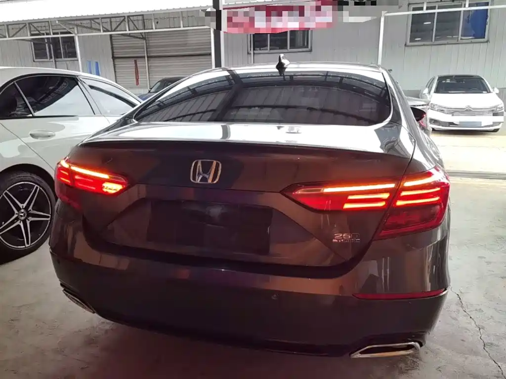 Honda Inspire 2022 260TURBO