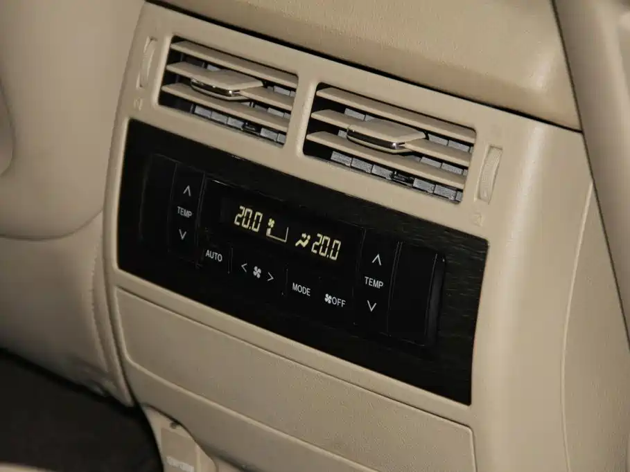 Toyota Land Cruiser — миниатюра 19
