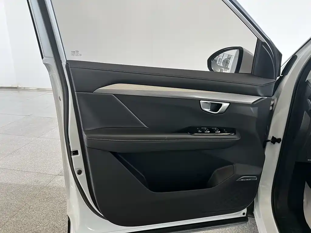 Wuling Xingchen — миниатюра 25