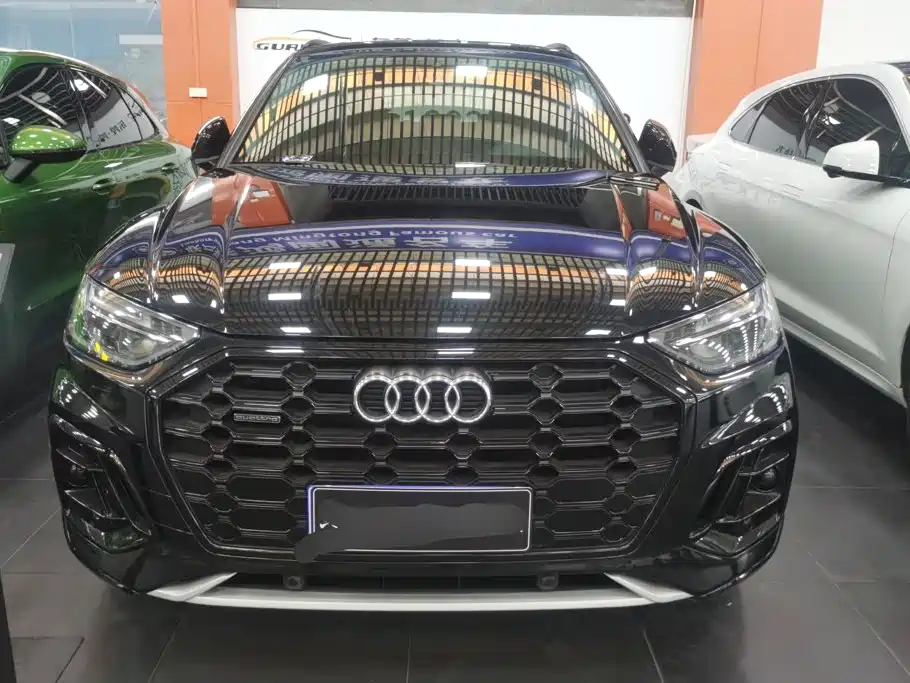 Audi Q5L — миниатюра 2