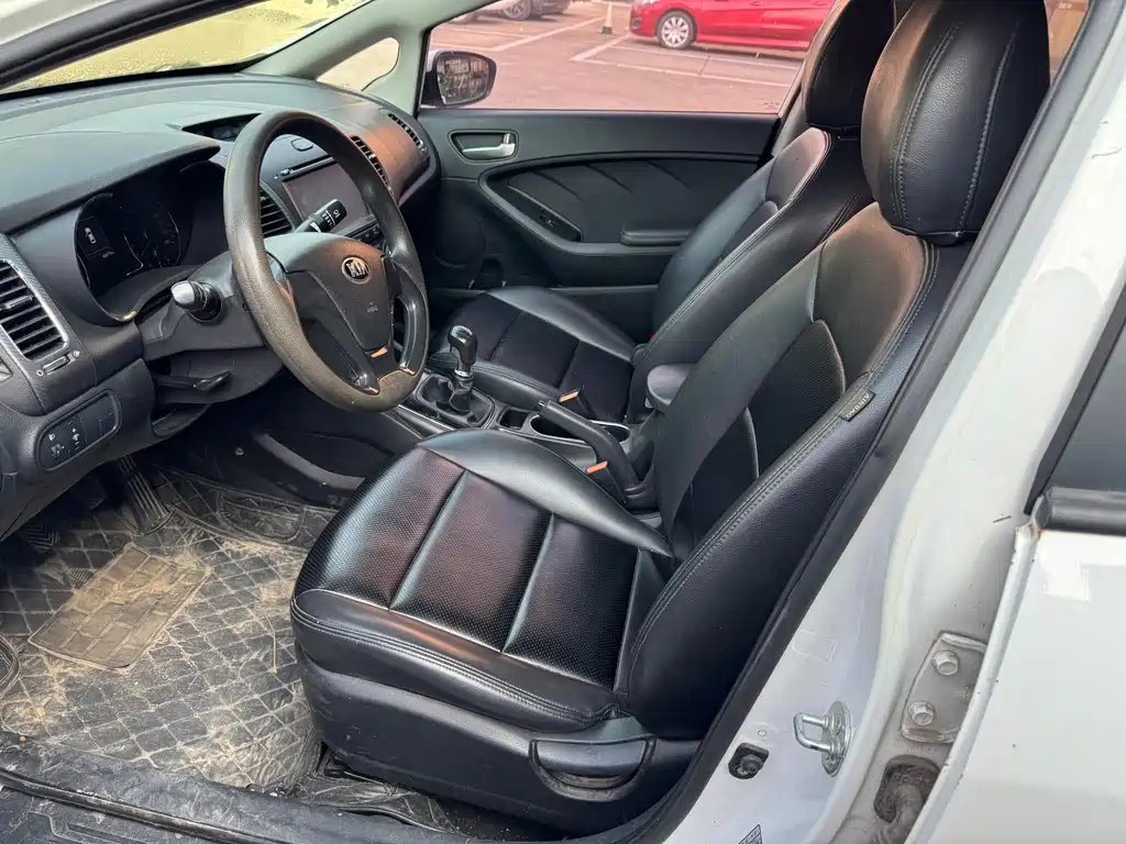 Kia K3 — миниатюра 8