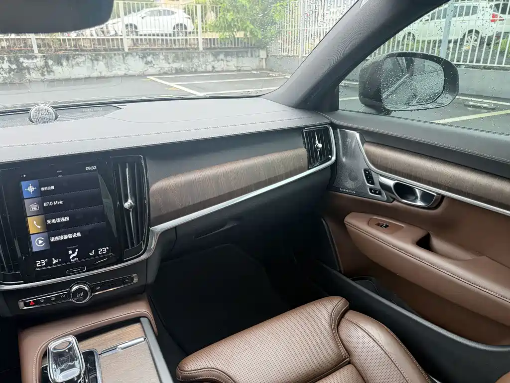 Volvo V90 — миниатюра 15