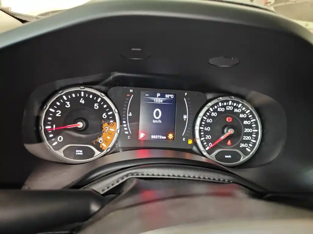 Jeep Renegade — миниатюра 12