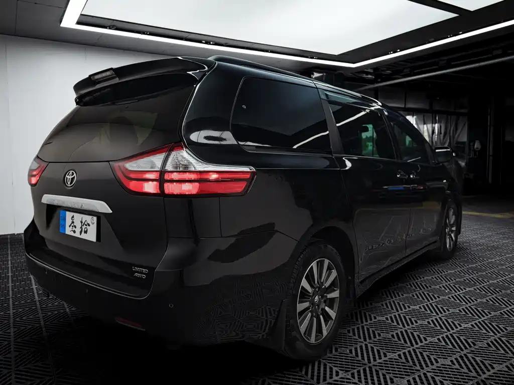 Toyota Sienna 2015 3.5L L