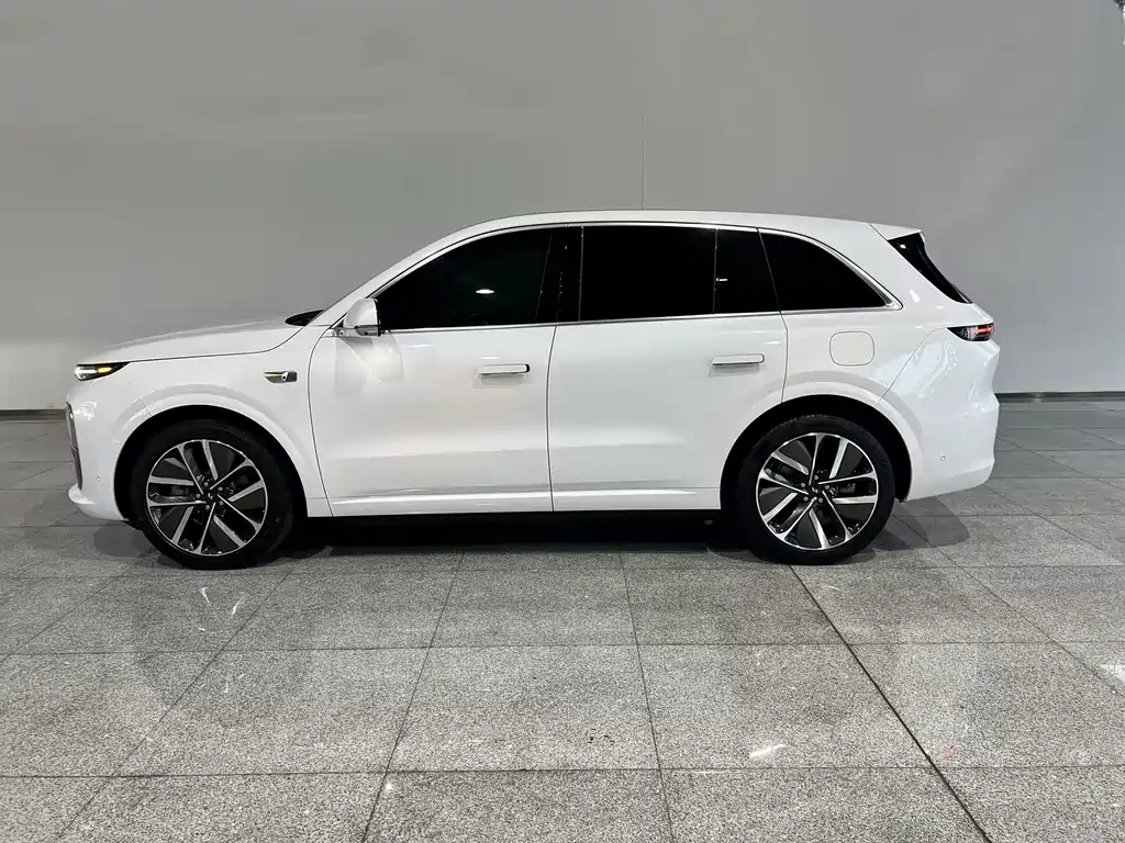 Li Auto Li L6 — миниатюра 2