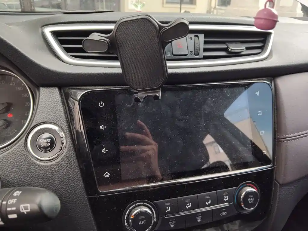 Nissan Qashqai — миниатюра 6