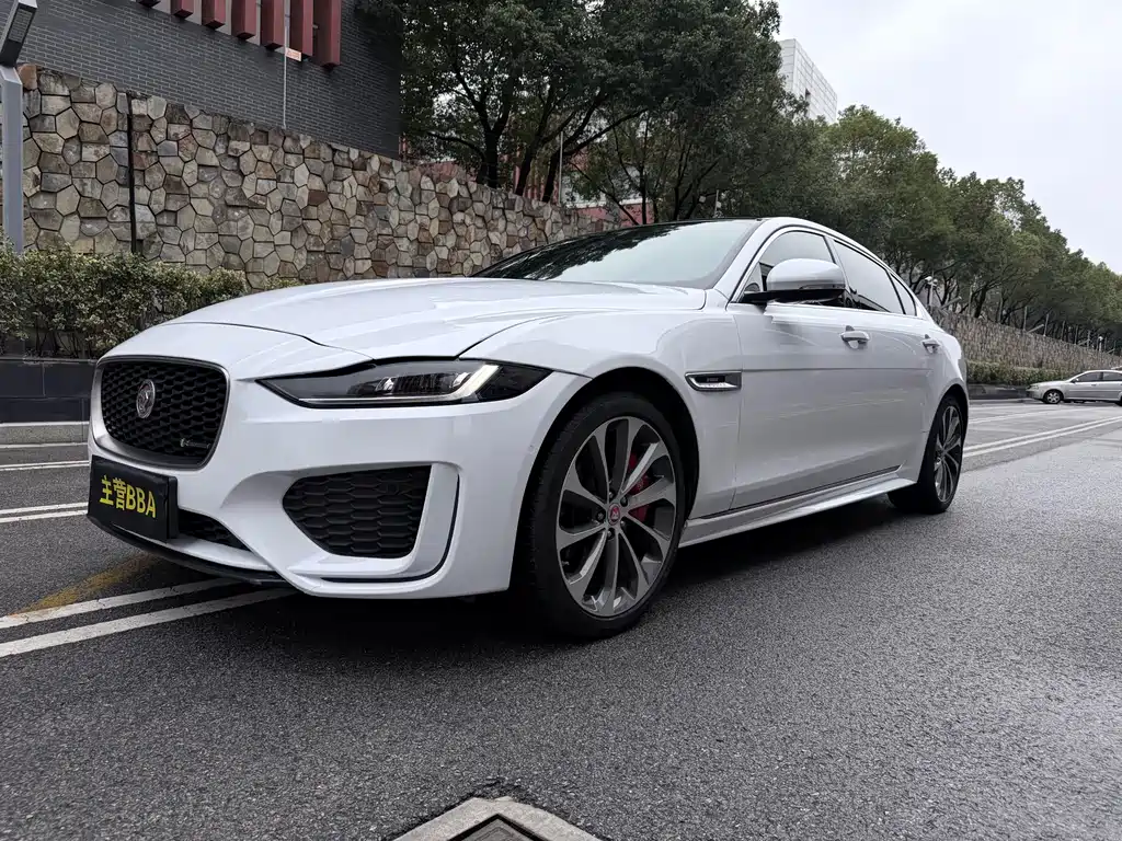 JAGUAR XEL