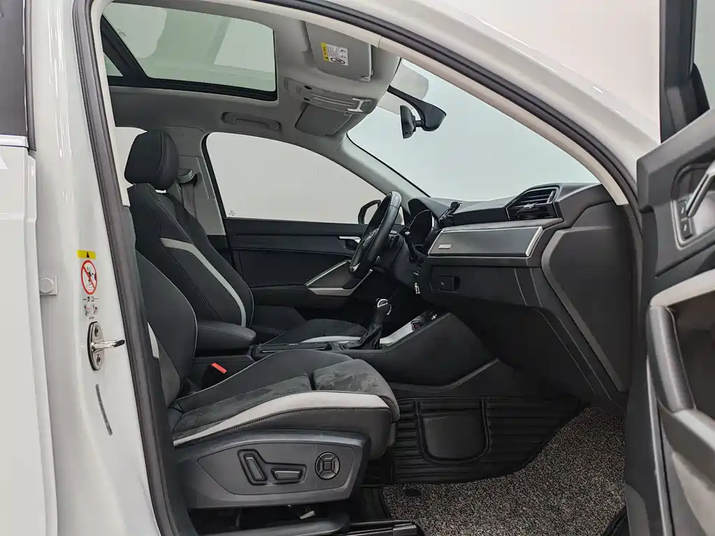 Audi Q3 2022 35 TFSI Fashion