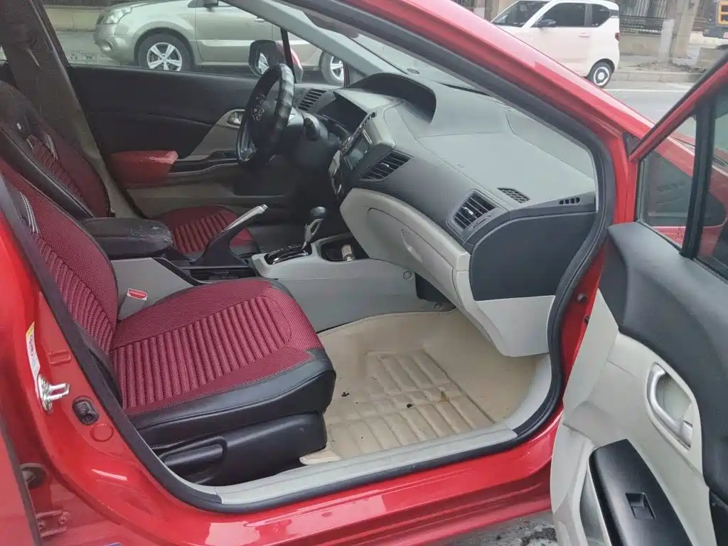 Honda Civic — миниатюра 19