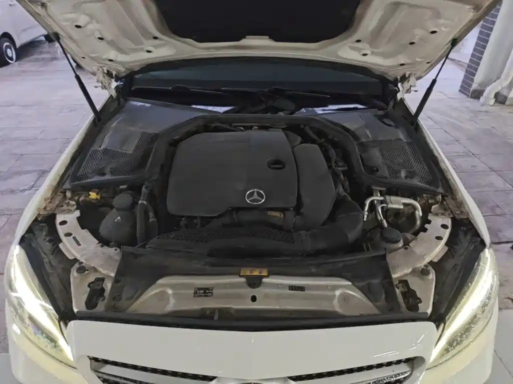 Mercedes-Benz C-Class — миниатюра 20