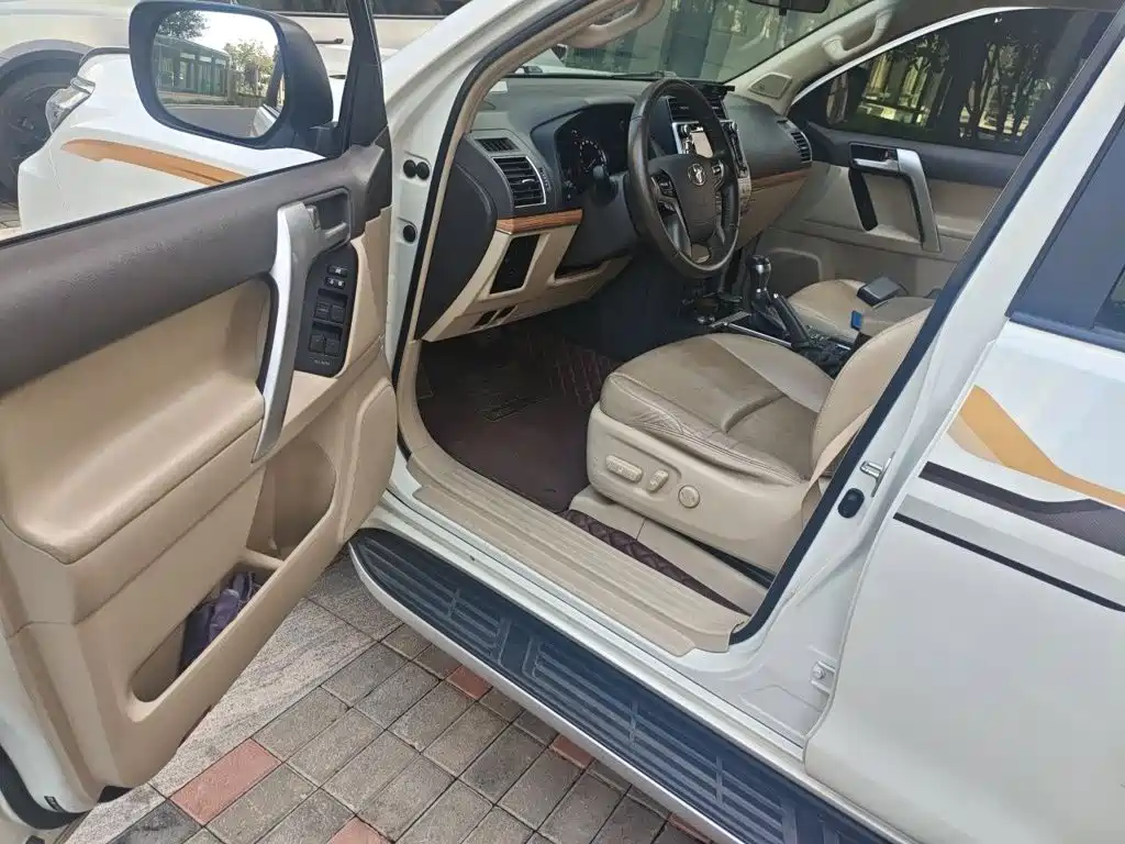Toyota Prado — миниатюра 17