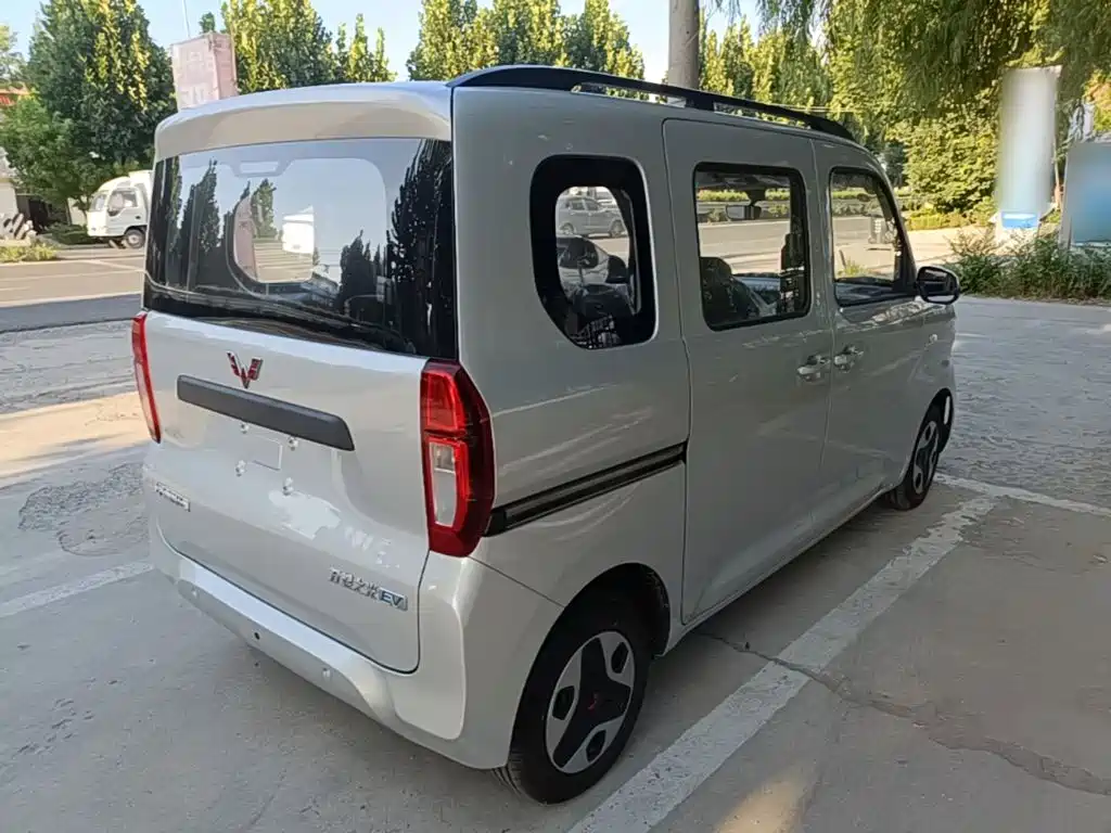 Wuling Zhiguang EV — миниатюра 7