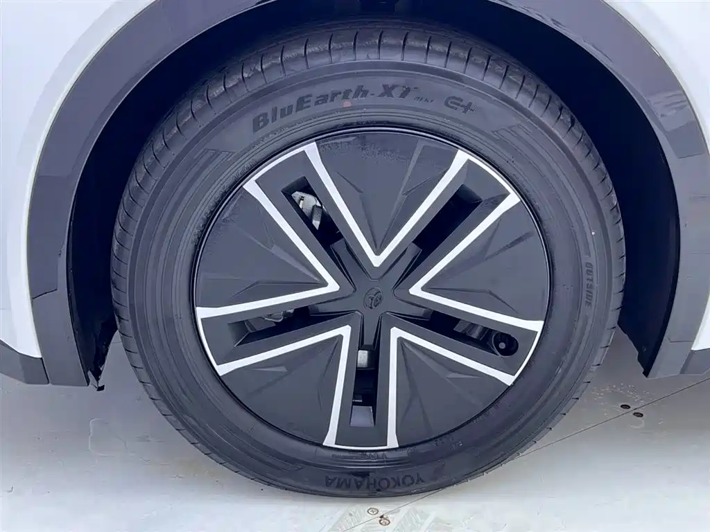 Toyota bZ5 — фотографии объявления, Фото 11