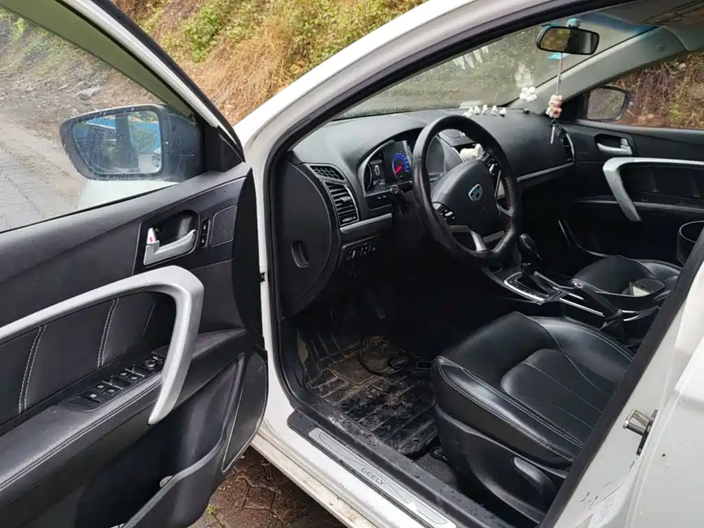 Geely Emgrand — миниатюра 21