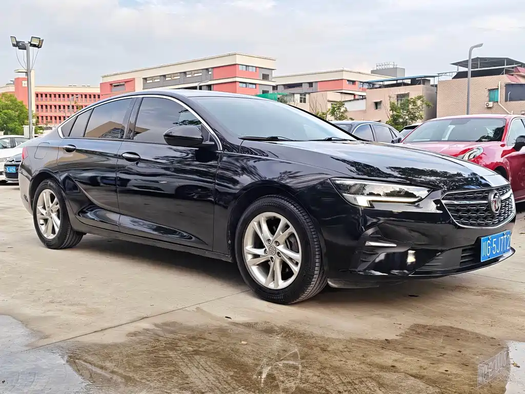 Buick Regal — миниатюра 3