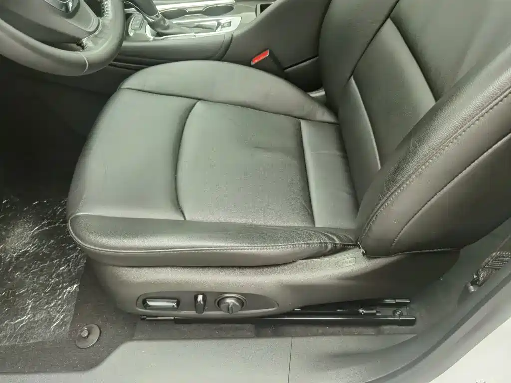 Chevrolet Malibu XL — миниатюра 20