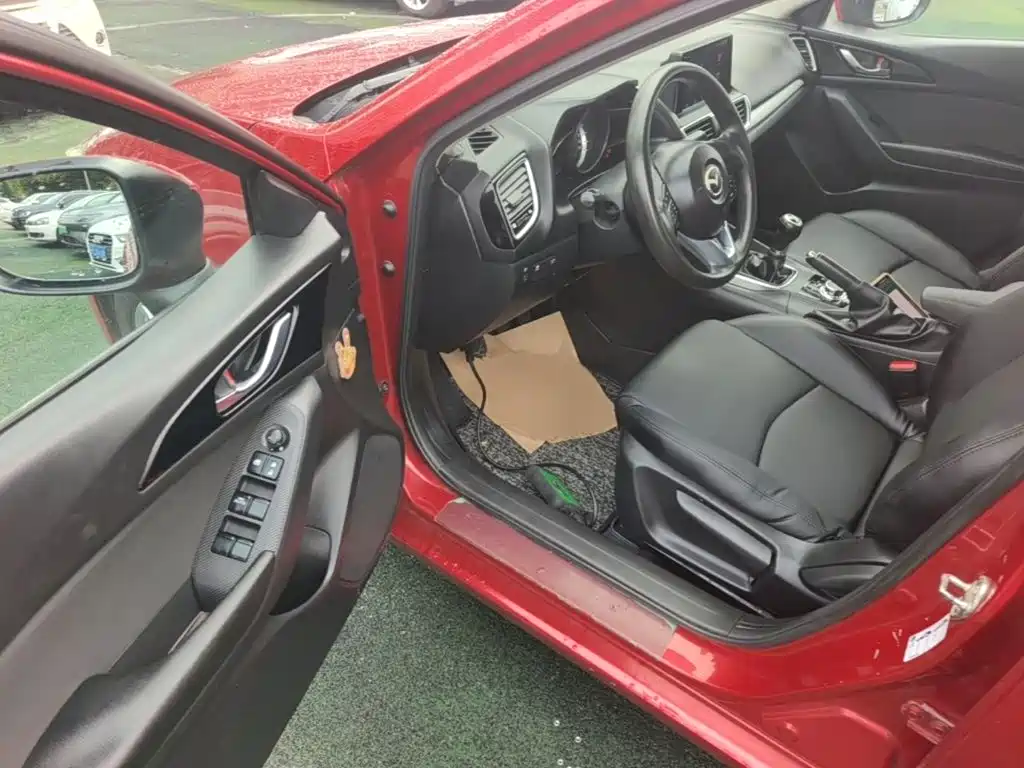 Mazda 3 Axela — миниатюра 16