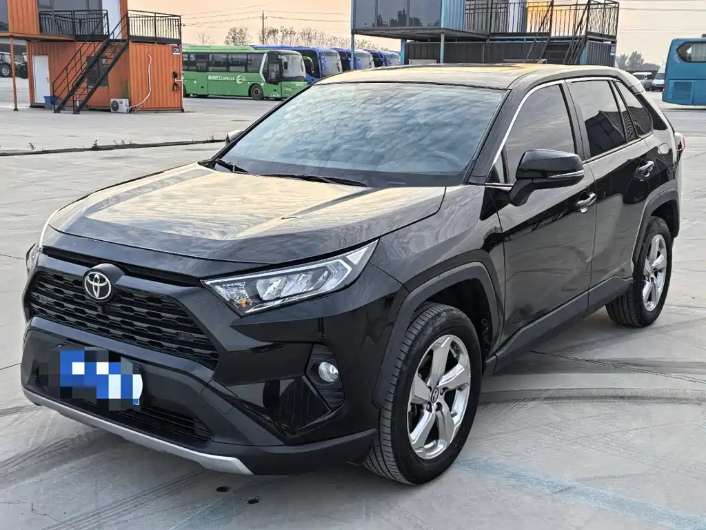 TOYOTA RAV4 RONGFANG