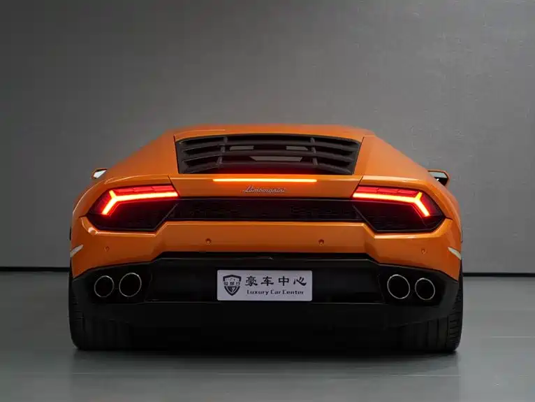 LAMBORGHINI HURACÁN