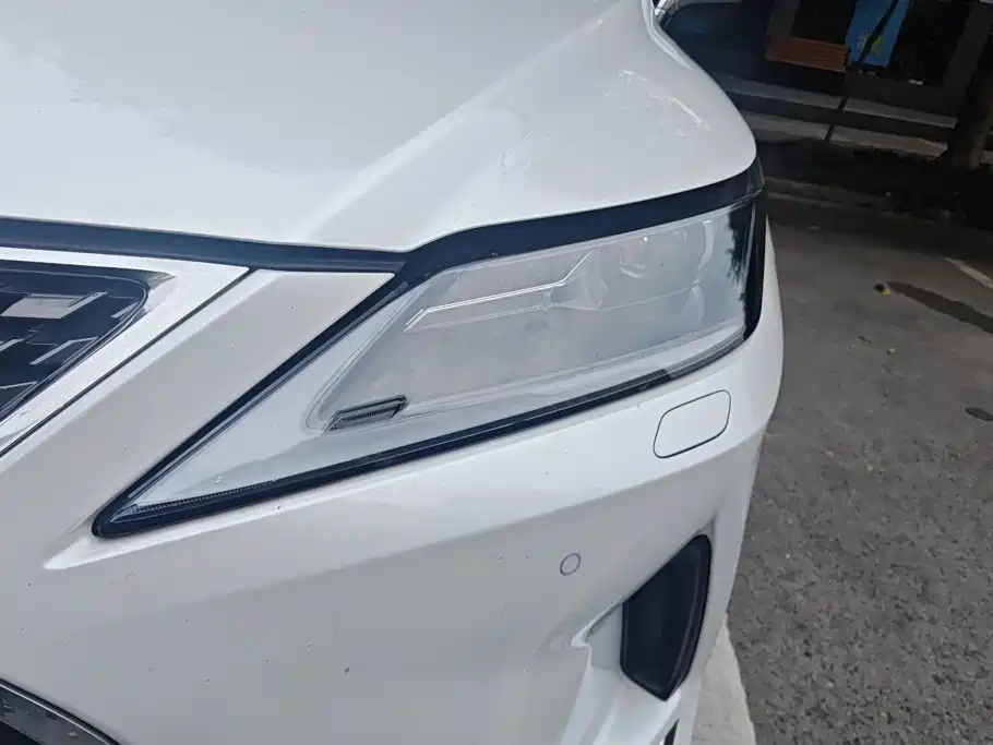 Lexus RX — миниатюра 5