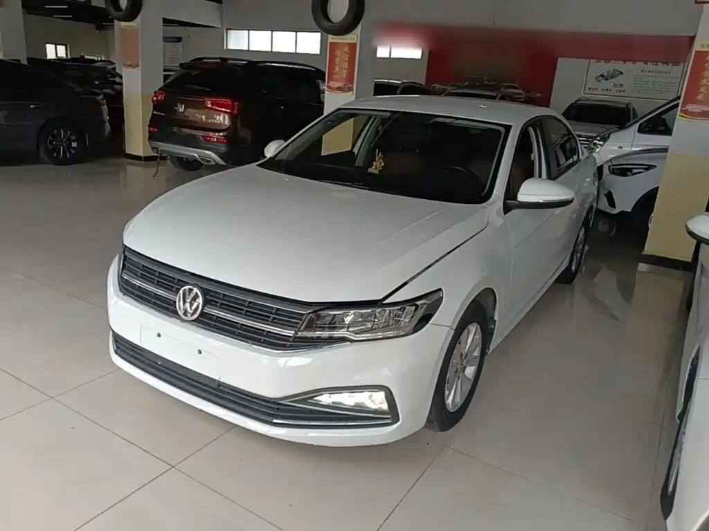 Volkswagen Bora — миниатюра 2
