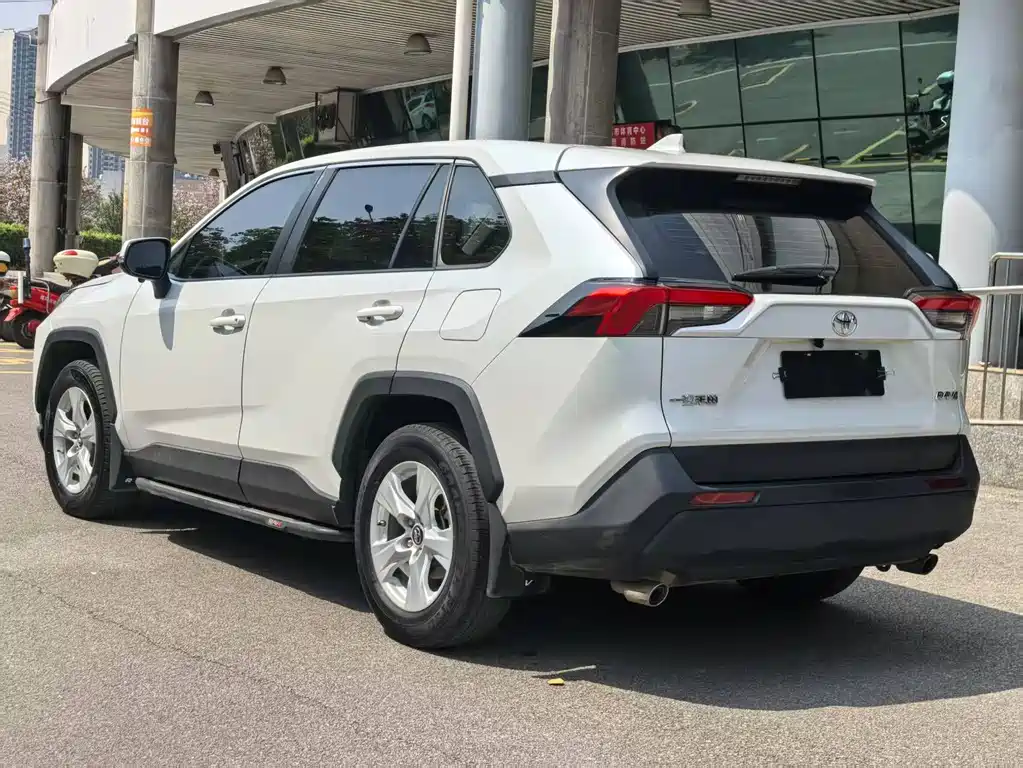 TOYOTA RAV4 RONGFANG