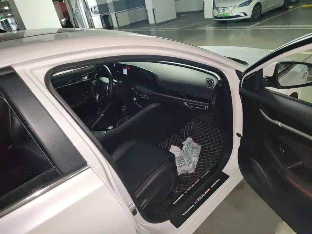 Changan Eado — миниатюра 18