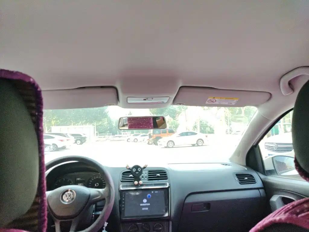 Volkswagen Polo — миниатюра 9