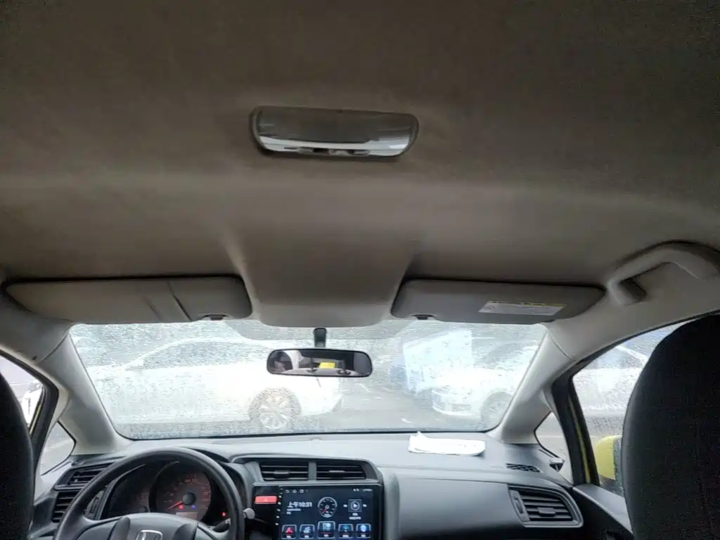 Honda Fit — миниатюра 18