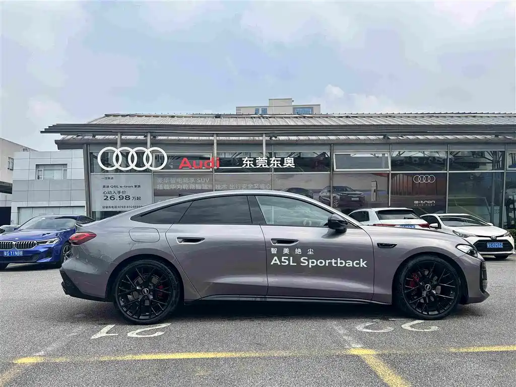 Audi A5L Sportback — миниатюра 3