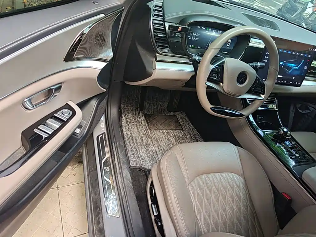 BYD Han — миниатюра 16