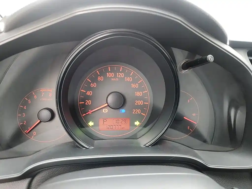 Honda Fit — миниатюра 12
