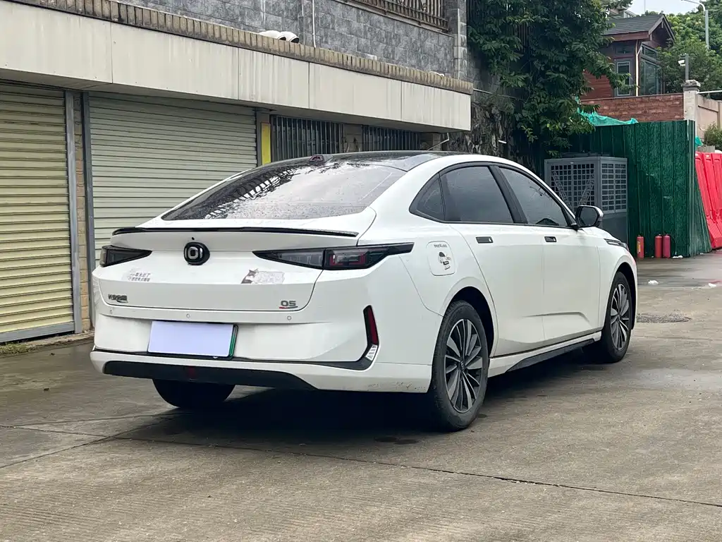 Qiyuan 长安启源A05经典 — миниатюра 15