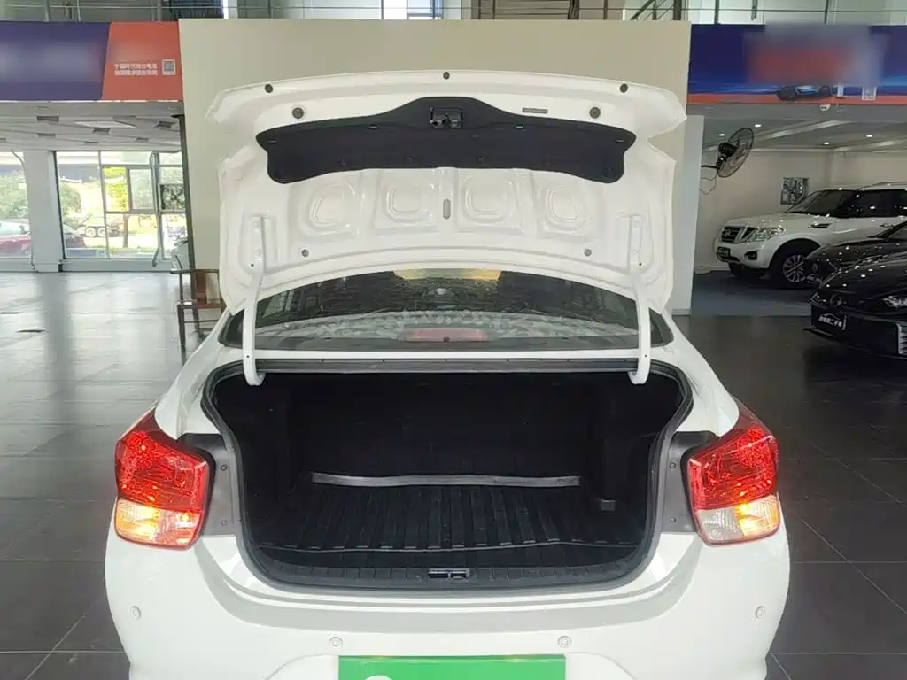 Hyundai Verna — миниатюра 19