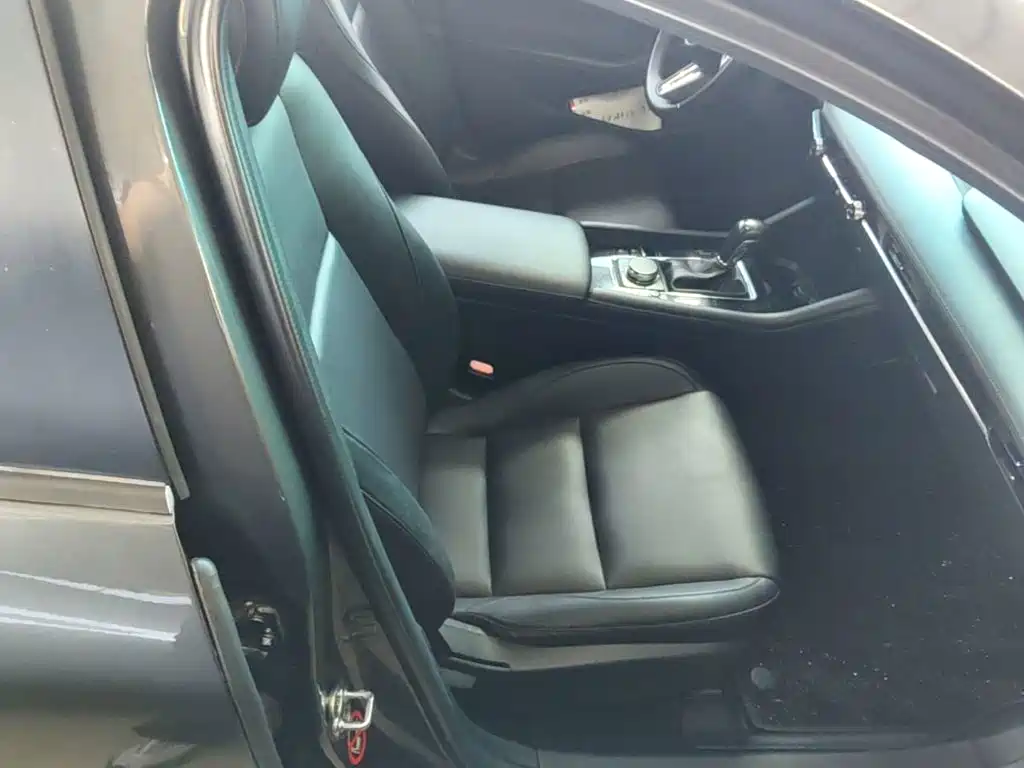 Mazda 3 Axela — миниатюра 25