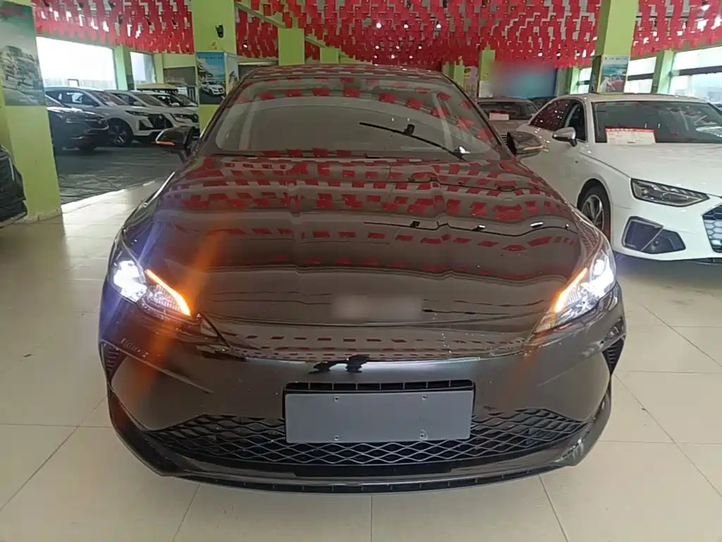 BYD Seal 05 DM-i — миниатюра 3