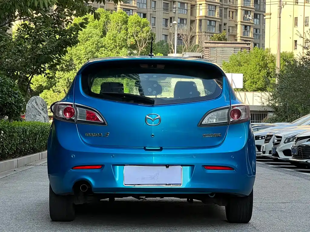 Mazda 3 Xingcheng — миниатюра 20