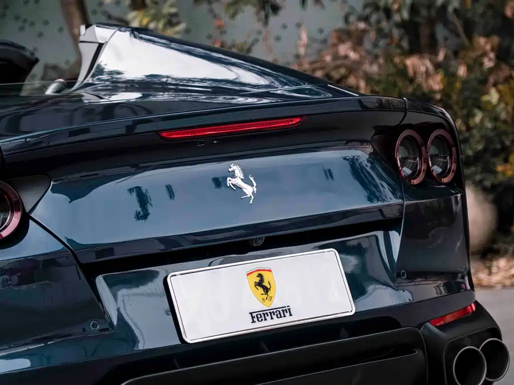 Ferrari 812 — миниатюра 10