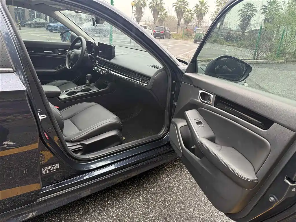 Honda Civic — миниатюра 9