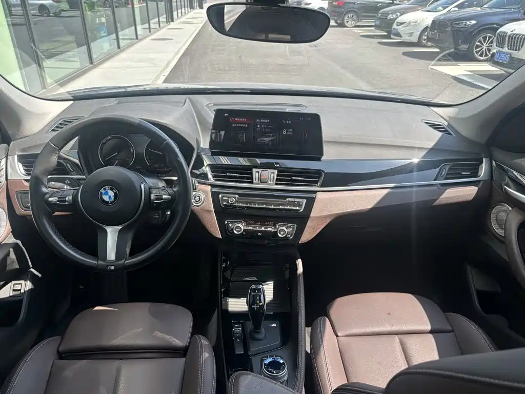 BMW X1 — миниатюра 10