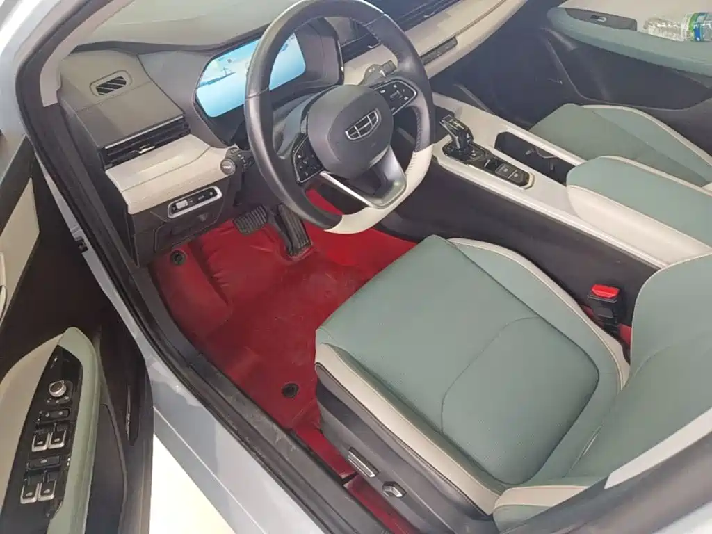 Geely L HiP — миниатюра 16