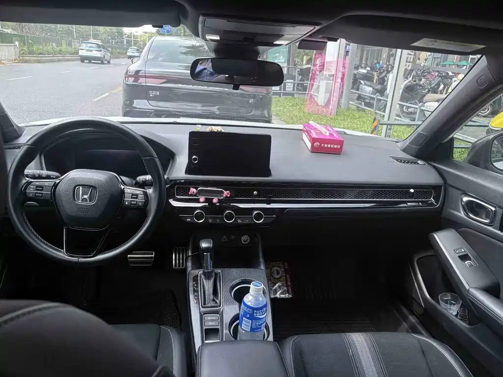 Honda Civic — миниатюра 5