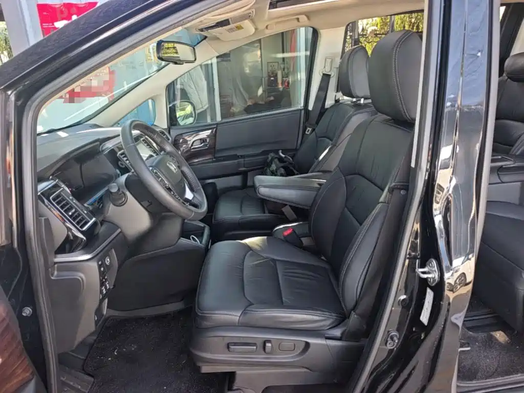 Honda Elysion — миниатюра 15