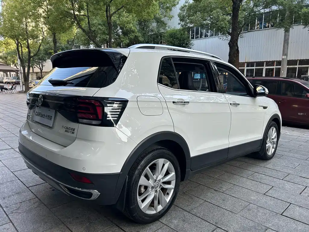 Volkswagen T-Cross — миниатюра 12