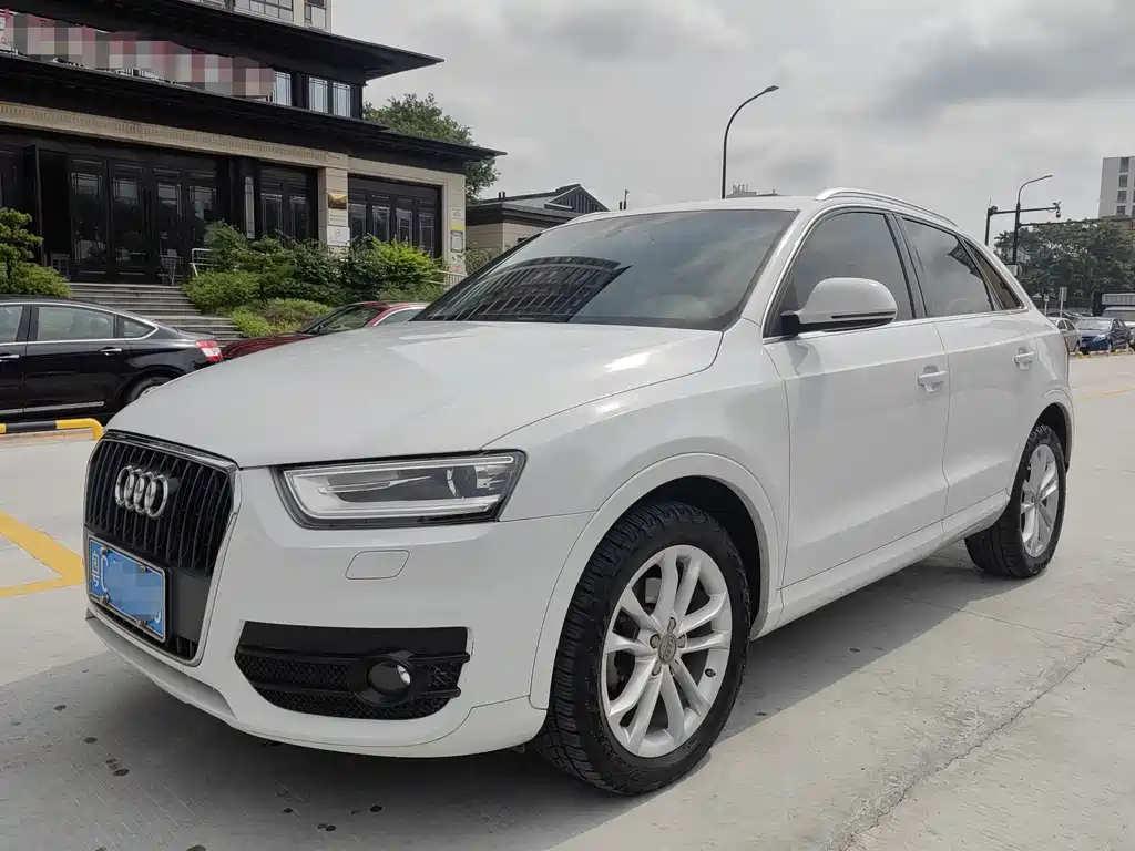 Audi Q3 2016