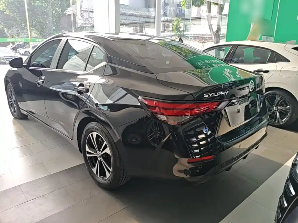 Nissan Sylphy — миниатюра 5