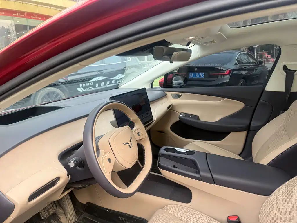 Hongqi HONGQI TIANGONG 05