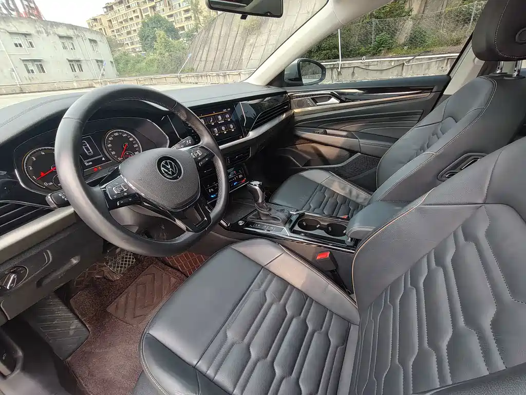 Volkswagen Passat — миниатюра 10
