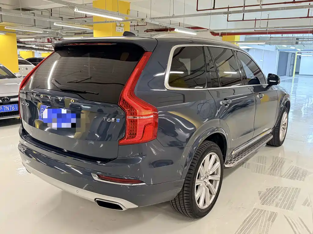 Volvo XC90 — миниатюра 2